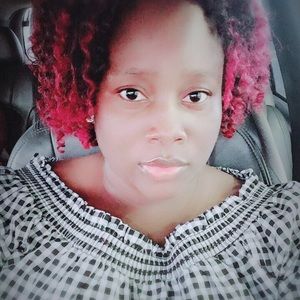 Meet your Posher, Felicienne